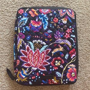 Vera Bradley Tablet Tamer Organizer